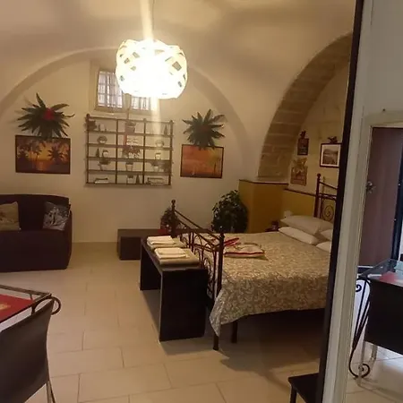 Nyaraló Awesomehouse Centre