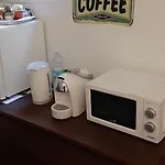 Awesomehouse Centre Дом отдыха Бари