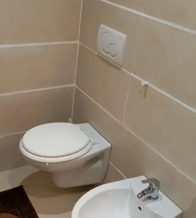 בית נופש Awesomehouse Centre בארי